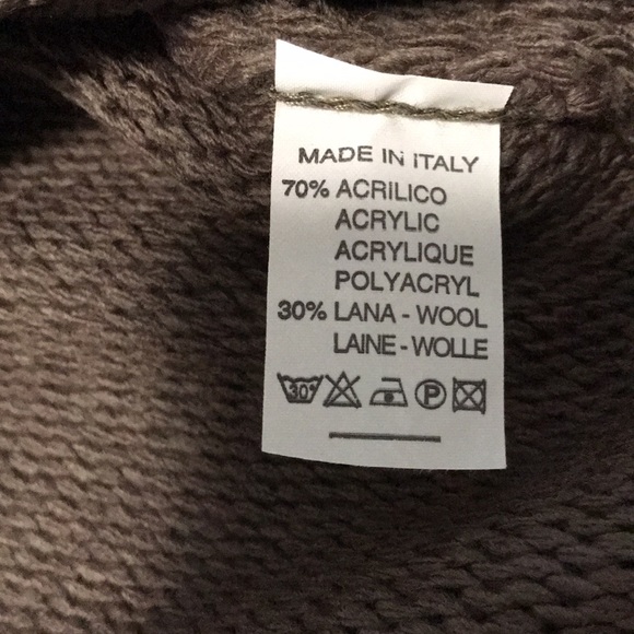 Wool Sweater | Small - Picture 5 of 6